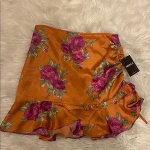 Floral ruched skirt